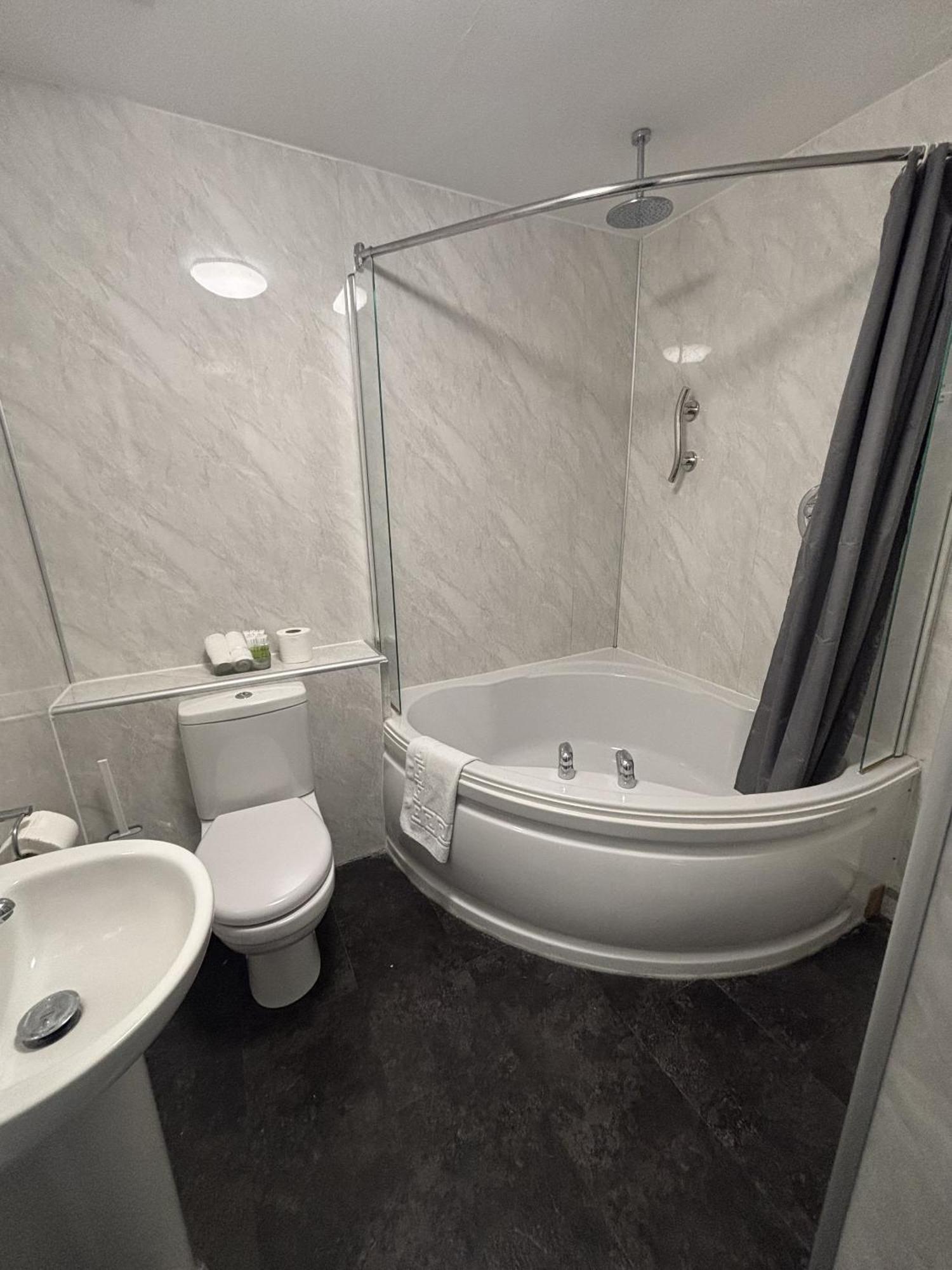 Salt On The Harbour Bed & Breakfast Bridlington Room photo